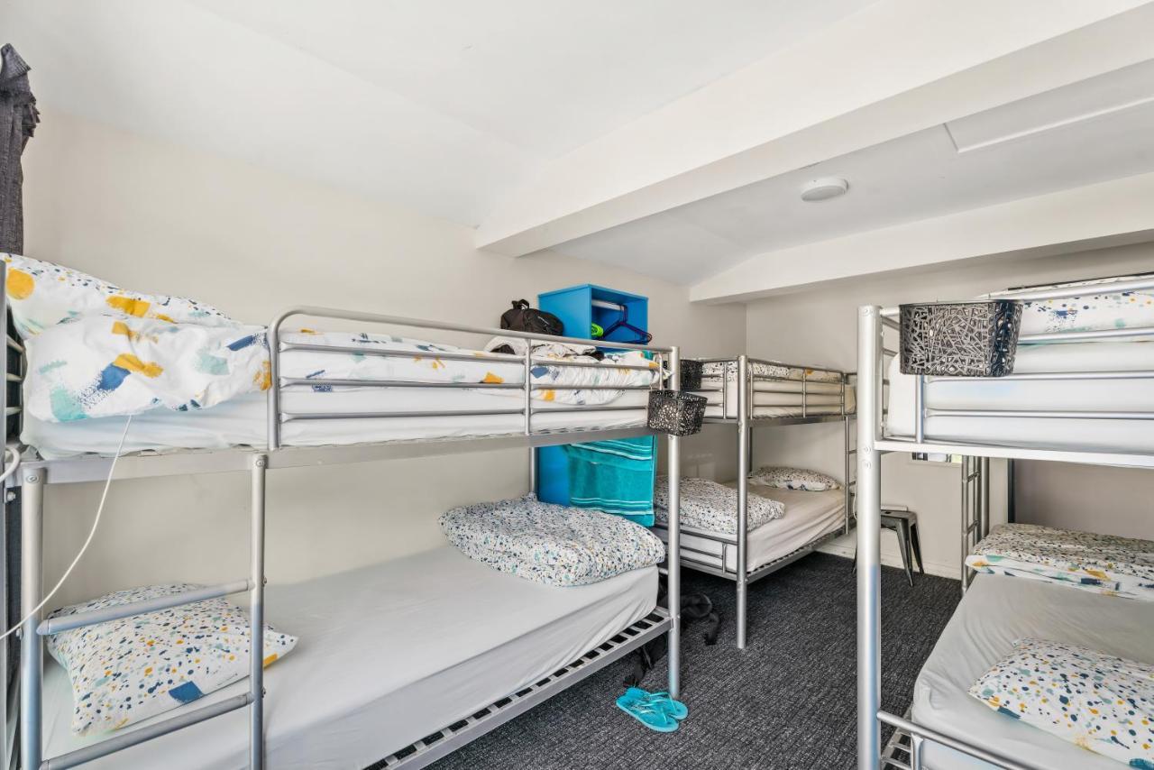 Хостел Mountain View Backpackers Ванака Екстер'єр фото