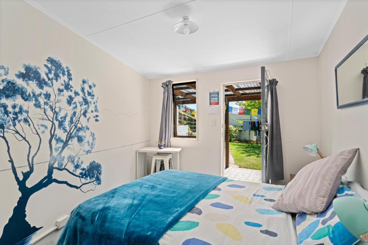 Хостел Mountain View Backpackers Ванака Екстер'єр фото